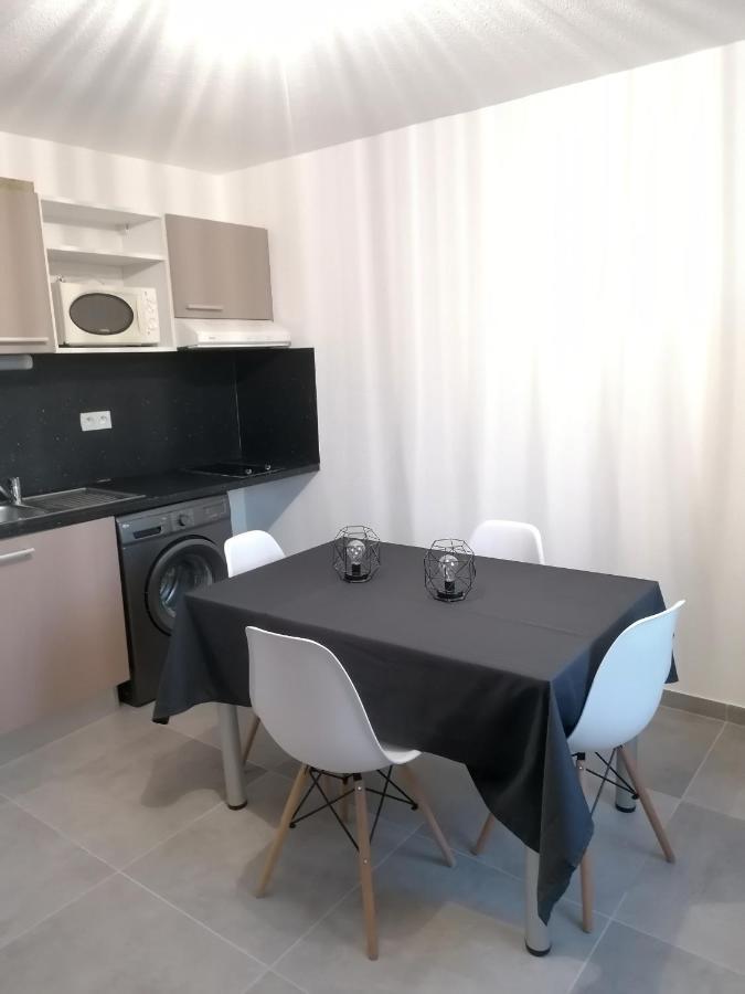 Studio Calme 5 Min De La Plage, 1 Min Centre Ville Fréjus Esterno foto